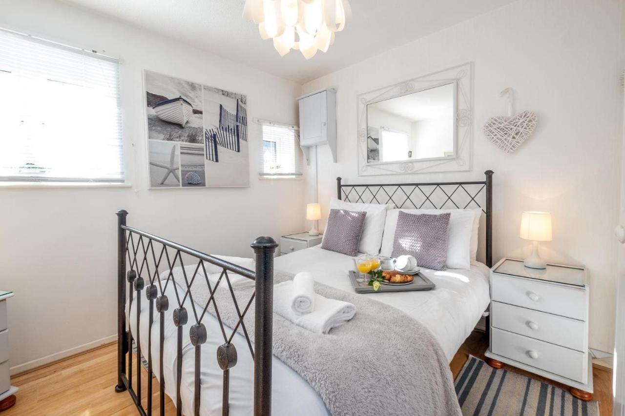 The Britten - Aldeburgh Coastal Cottages Экстерьер фото